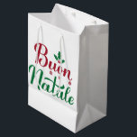 Buon Natale Red und Green Christmas Mittlere Geschenktüte<br><div class="desc">Fett Rot und Grün Italienisch Frohe Weihnachtsgeschenktasche. Auf zwei Seiten gedruckt.</div>