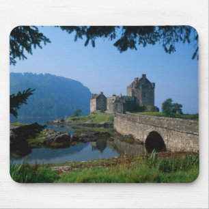 Burg Eilean Donan, Highlands, Schottland 2 Mousepad