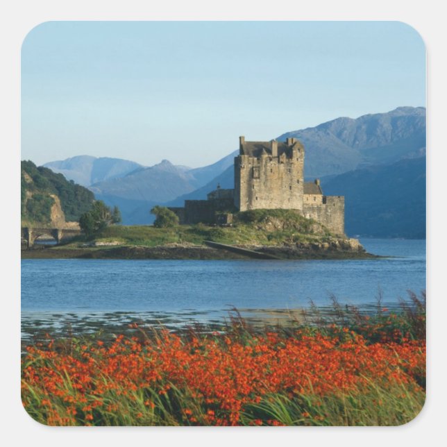Burg Eilean Donan, Highlands, Schottland 3 Quadratischer Aufkleber (Vorderseite)