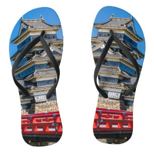 Burg Matsumoto und Brücke Flip Flops