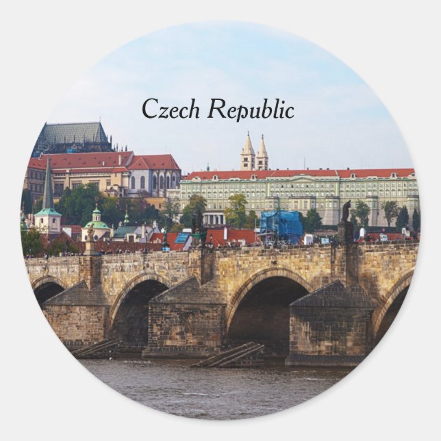 Burg Prag und Karlsbrücke Runder Aufkleber (Vorderseite)