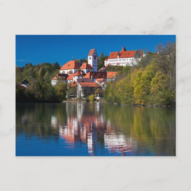 Burg und Abby am Fluss Postkarte (Vorderseite)
