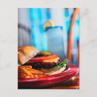 BURGER ET FRITES DE CARTE POSTALE