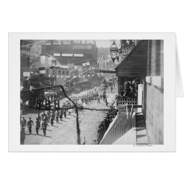 Bürger von Deadwood Celebrate Abschluss von 2 (Vorderseite (Horizontal))