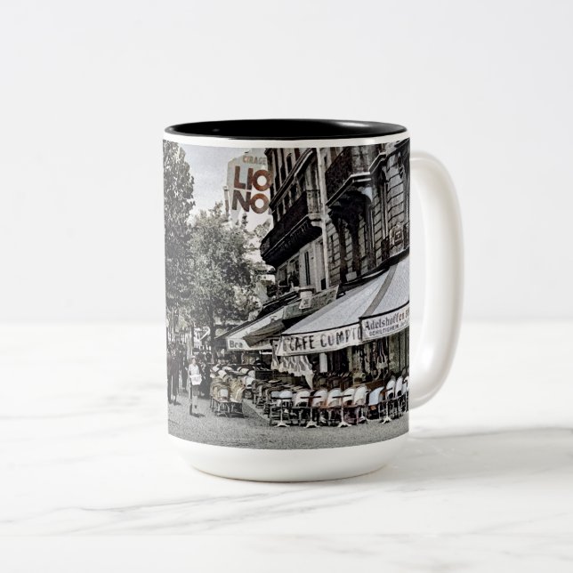 Bürgersteigs-Café-vor Kriegs-Aquarell-Kunst Paris Zweifarbige Tasse (VorderseiteRechts)