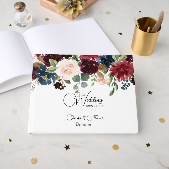 Burgund & Blue English Blume Hochzeit Gästebuch (Vorderseite Offen)