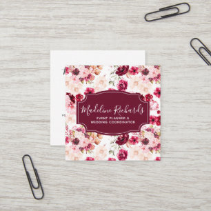 Burgund & Blush Bloral mit Social Media Icons Quadratische Visitenkarte