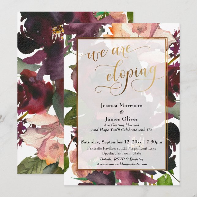 Burgund Red Floral & Gold Elegant Wir sind dabei Einladung (Vorne/Hinten)