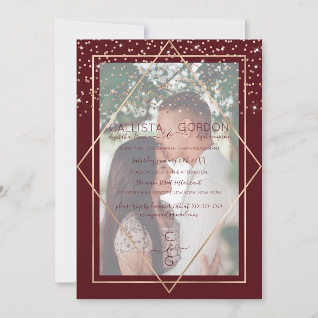 Burgund Red Gold Confetti Border Foto Verlobung Einladung (Vorderseite)