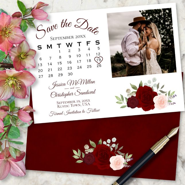 Burgund Rosa Rosen Hochzeitskalender & Foto Save The Date (In Situ Front/Back)