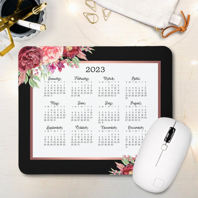 Burgund Rose Floral Black 2023 Kalender Mousepad (Von Creator hochgeladen)