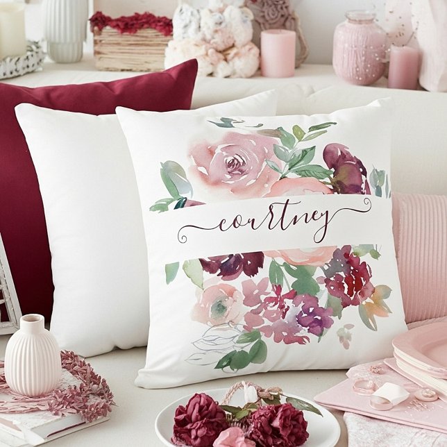 Burgund und rosa Aquarellblumen personalisiert Kissen (Von Creator hochgeladen)