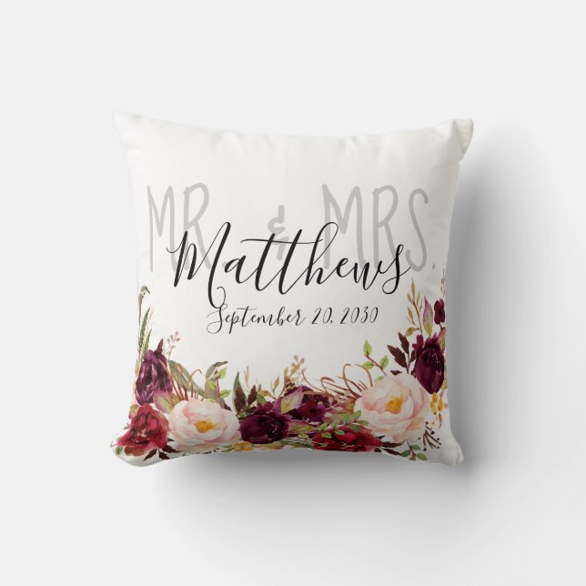 Burgunder-Blumenherr und Frau Wedding Keepsake Kissen (Vorderseite)