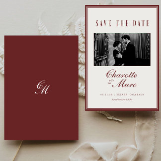 Burgunder Hochzeitsfoto im Vintage-Stil und Old Mo Save The Date