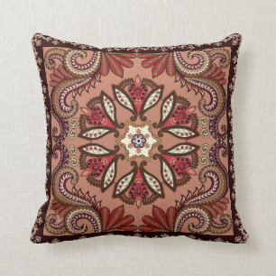 Burgunder- und Brownpaisley Muster Kissen