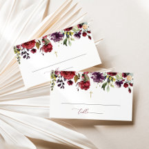 Burgunderblumen, rosa Blumen, florale Taufe