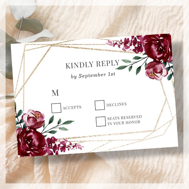 Burgunderrot | Marsala Red Floral Wedding RSVP Car Karte (Von Creator hochgeladen)