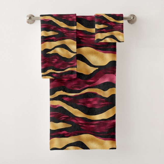 Burgundgoldkachelmuster Badhandtuch Set (Insitu)
