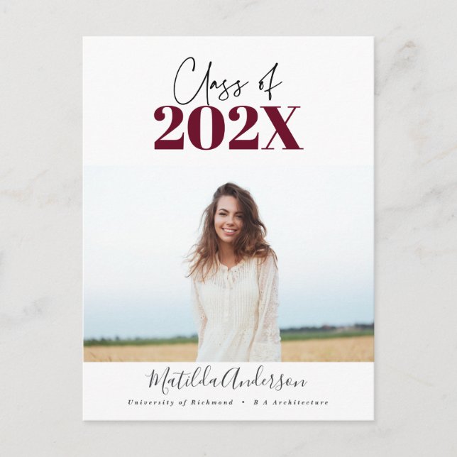 burgundische Foto-Klasse mit moderner Schrift 2022 Postkarte (Vorderseite)
