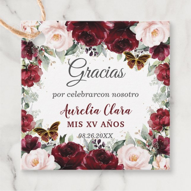 Burgundy Blush Floral Quinceñera Butterfliegen Geschenkanhänger (Vorderseite)