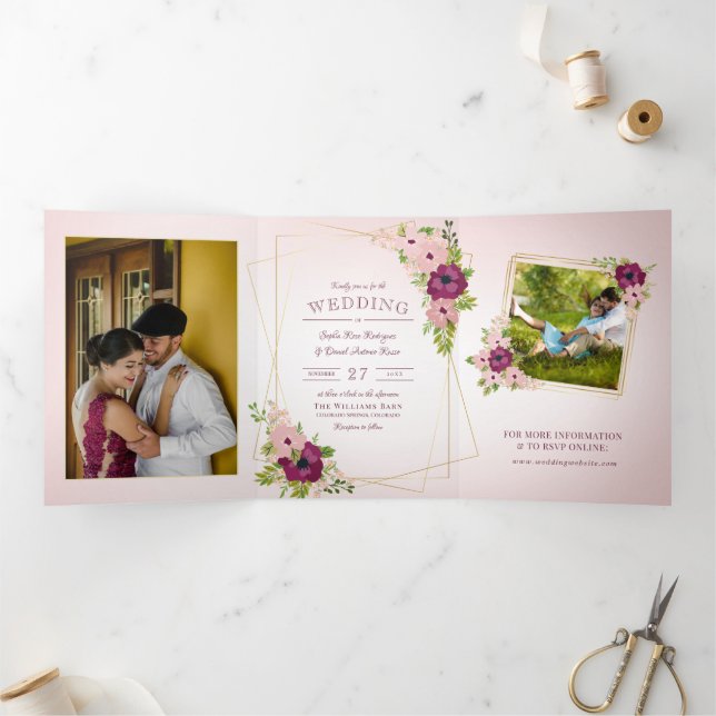 Burgundy & Blush Pink Blume Geometrische Hochzeit Dreifach Gefaltete Einladung (Innenseite)