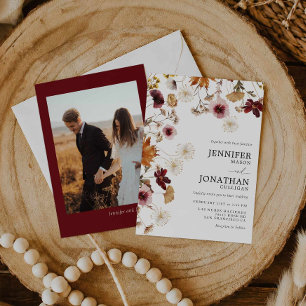 Burgundy Boho Fall Floral Foto Hochzeit Einladung