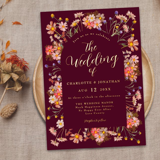 Burgundy Boho Hochzeit im Herbst Floral Arch Folieneinladung (Von Creator hochgeladen)