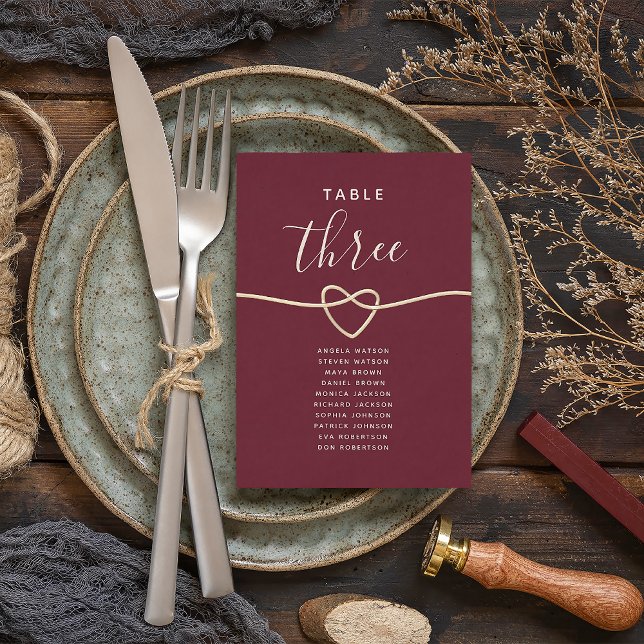 Burgundy Calligraphy Seating Chart (Von Creator hochgeladen)