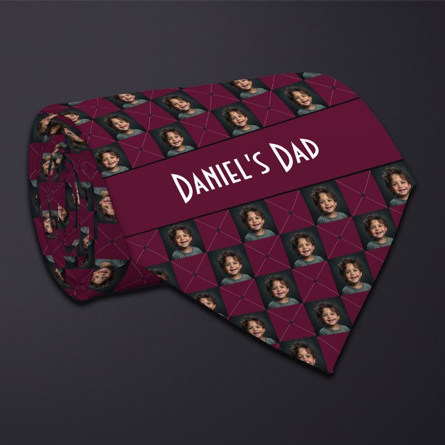 Burgundy Checkered Foto Krawatte (Von Creator hochgeladen)