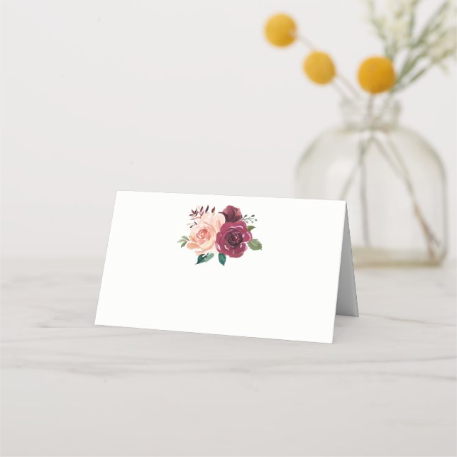Burgundy Dusty Pink Roses Floral Wedding Platzkarte (Vorderseite)