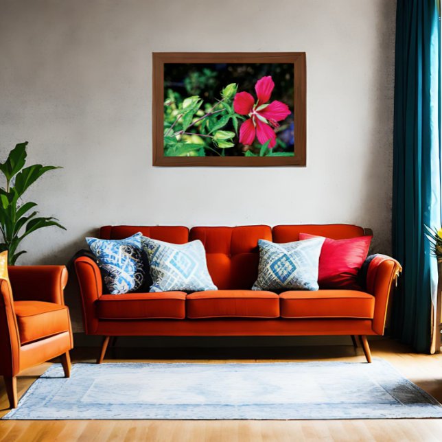 Burgundy Elegance: Nature's Love Song Poster (Von Creator hochgeladen)