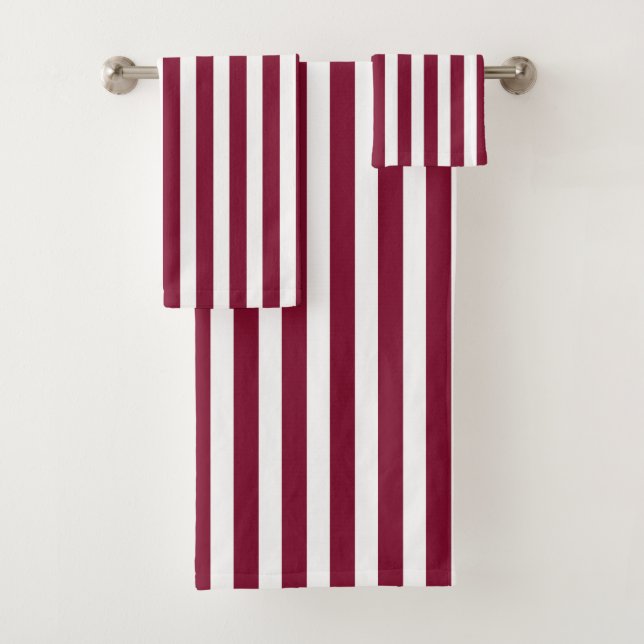 Burgundy et blanc rayures de bonbons (En situation)