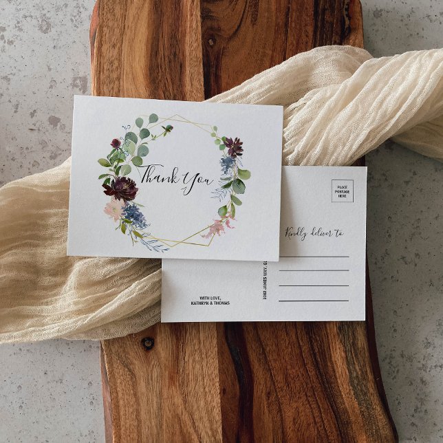 Burgundy Floral and Greenery Vielen Dank Postkarte (Von Creator hochgeladen)