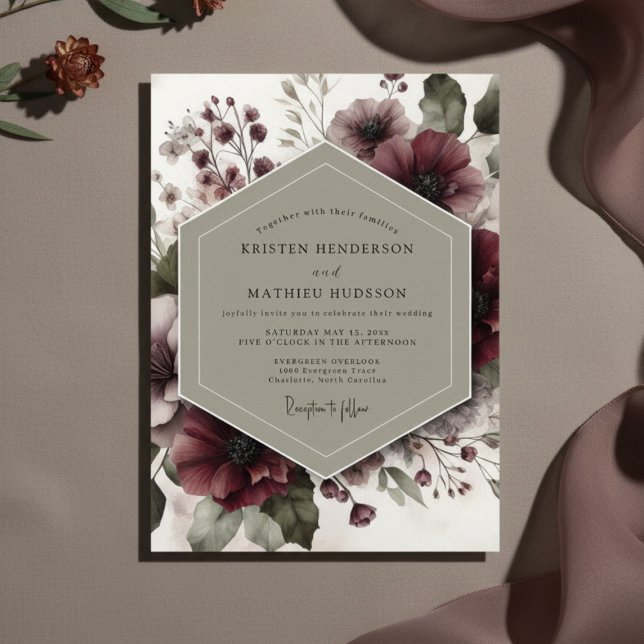 Burgundy Floral Ethereal Wedding Einladung (Von Creator hochgeladen)