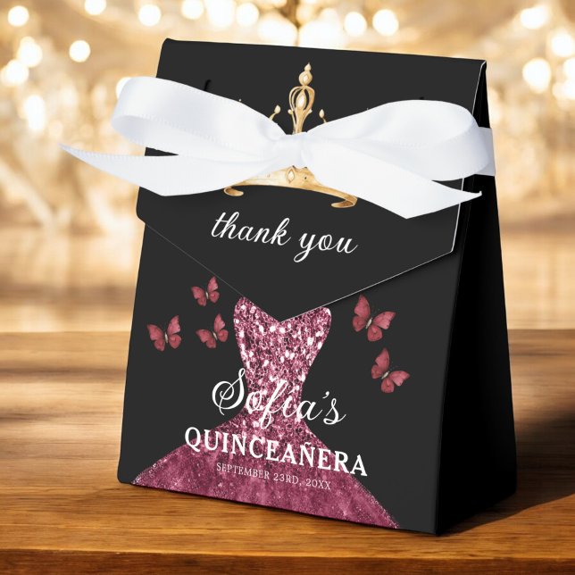 Burgundy Floral Quinceñera Butterfliegen Geschenkschachtel (Von Creator hochgeladen)