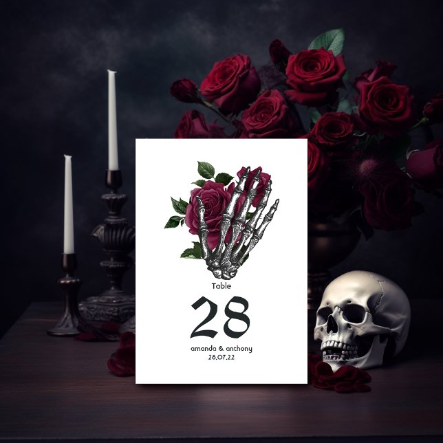 Burgundy Floral Skeleton Gothic Wedding Tischnummer (Von Creator hochgeladen)