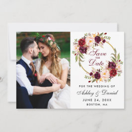 Burgundy Floral Wreath Save the Date Foto