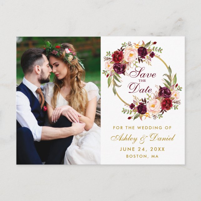 Burgundy Floral Wreath Save the Date Foto Postkarte (Vorderseite)
