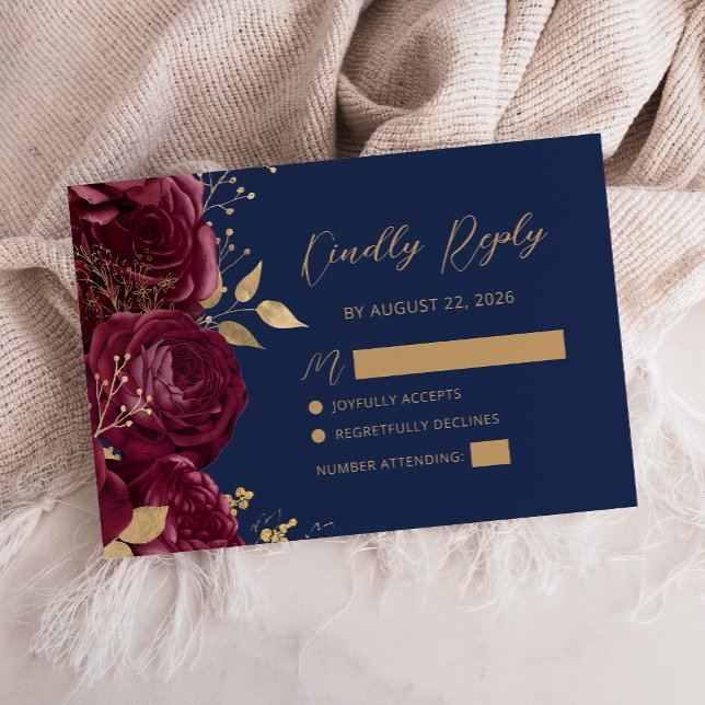 Burgundy Gold Floral Script Navy Blue Wedding RSVP Karte (Von Creator hochgeladen)