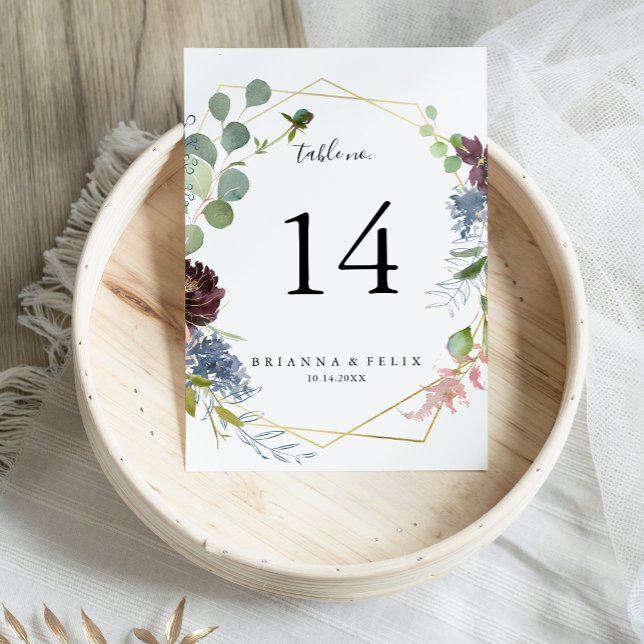 Burgundy Gold Geometric Wedding Tischnummer (Von Creator hochgeladen)