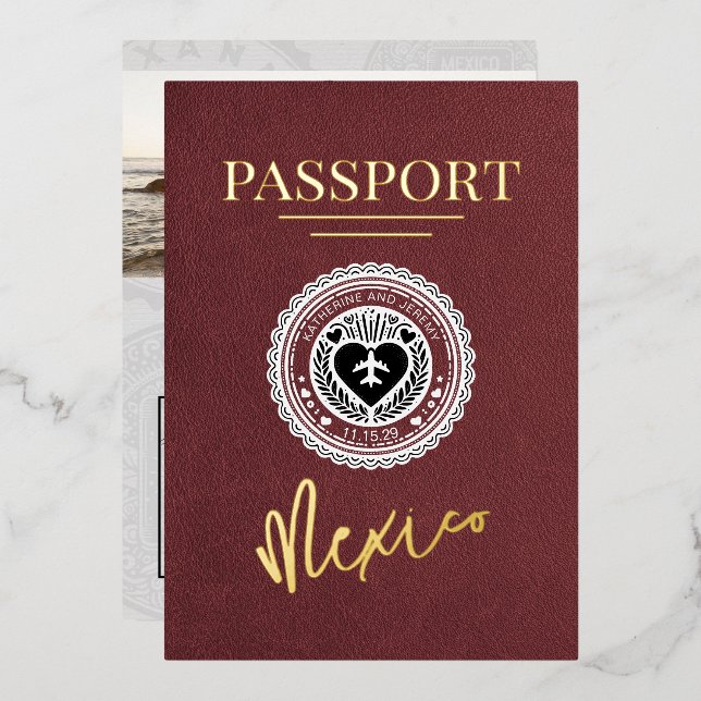 Burgundy Mexico Passport Wedding Folieneinladung (Vorderseite/Rückseite)
