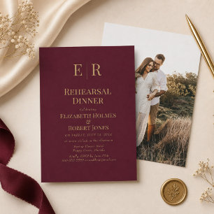 Burgundy Monogram Custom Foto Probe Dinner Einladung