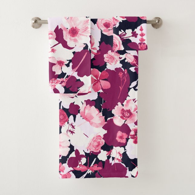 Burgundy Navy Blush White Modern Floral (En situation)
