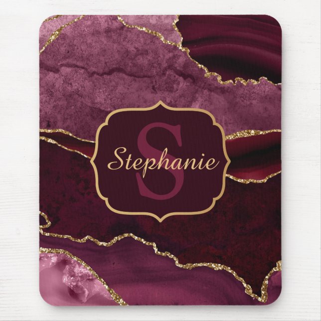 Burgundy Red & Gold Glitzer Marble Agate Monogram Mousepad (Vorne)