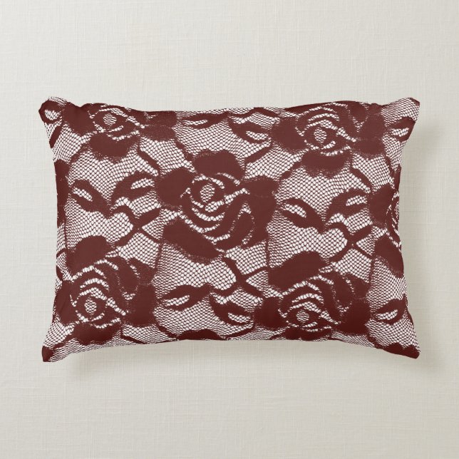 Burgundy Red Lace Floral Dekokissen (Vorderseite)