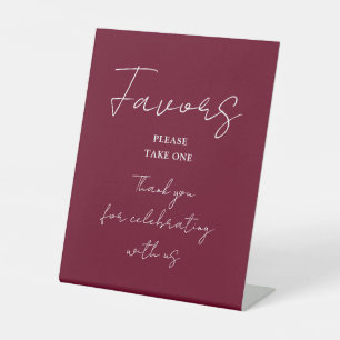 Burgundy Red Minimalistisch Elegant Script Favorit Sockelschild