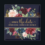 Burgundy Red Navy Floral Rustic Boho Sve Datum Magnet<br><div class="desc">Watercolor Burgundy Red Navy Floral Boho Hochzeit Speichern Sie den Datums-Magneten. Ideal für eine Hochzeit im Herbst. Das Design verfügt über ein atemberaubendes Bouquet aus Bordeaux / Marsala , Pfirsich , Marine Blume / Rose mit passenden Blätter. Mehr passende Designs und Variationen finden Sie in meinem "Blitzweddingpaperie" Shop. Und zögern...</div>