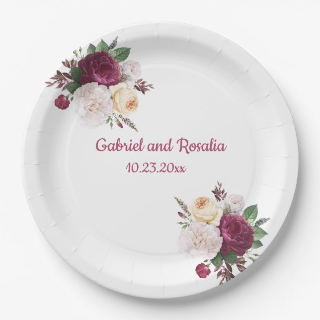 Burgundy Rose Bouquet Engagement Party Pappteller (Vorderseite)