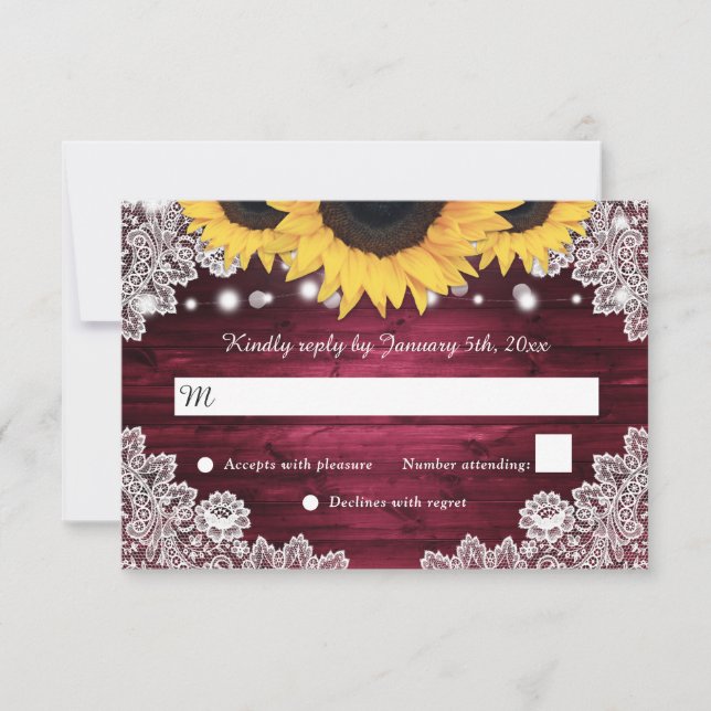 Burgundy Rustic Wood Lace Sunflower Wedding RSVP Karte (Vorderseite)