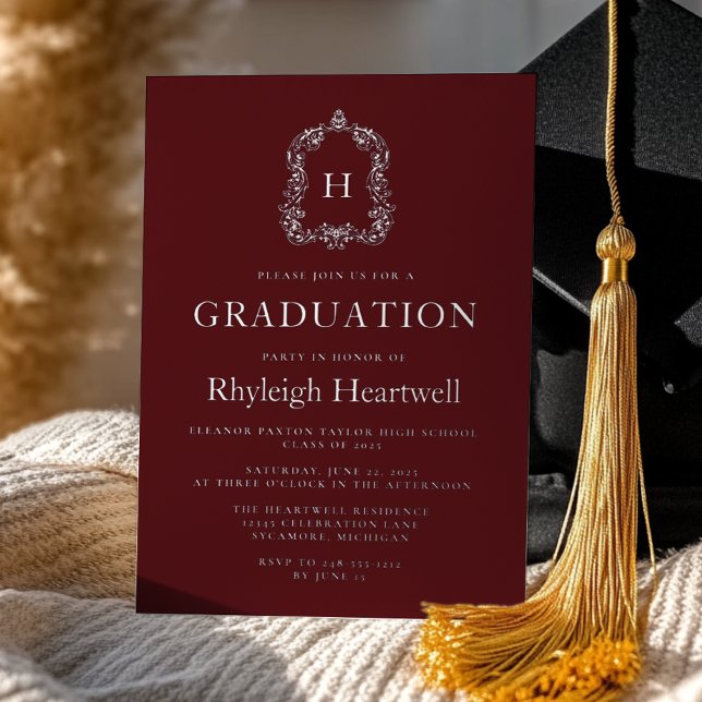 Burgundy Silver Monogram Wappen Graduation Party Folieneinladung (Von Creator hochgeladen)